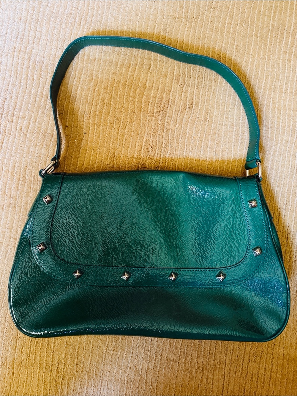 Baekgaard genuine patent leather Green Stud-Accent Shoulder Bag